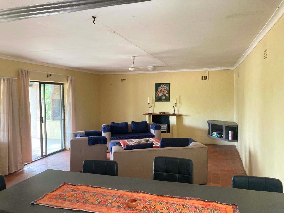 Kalahari Homestead Khemsbok Esterno foto